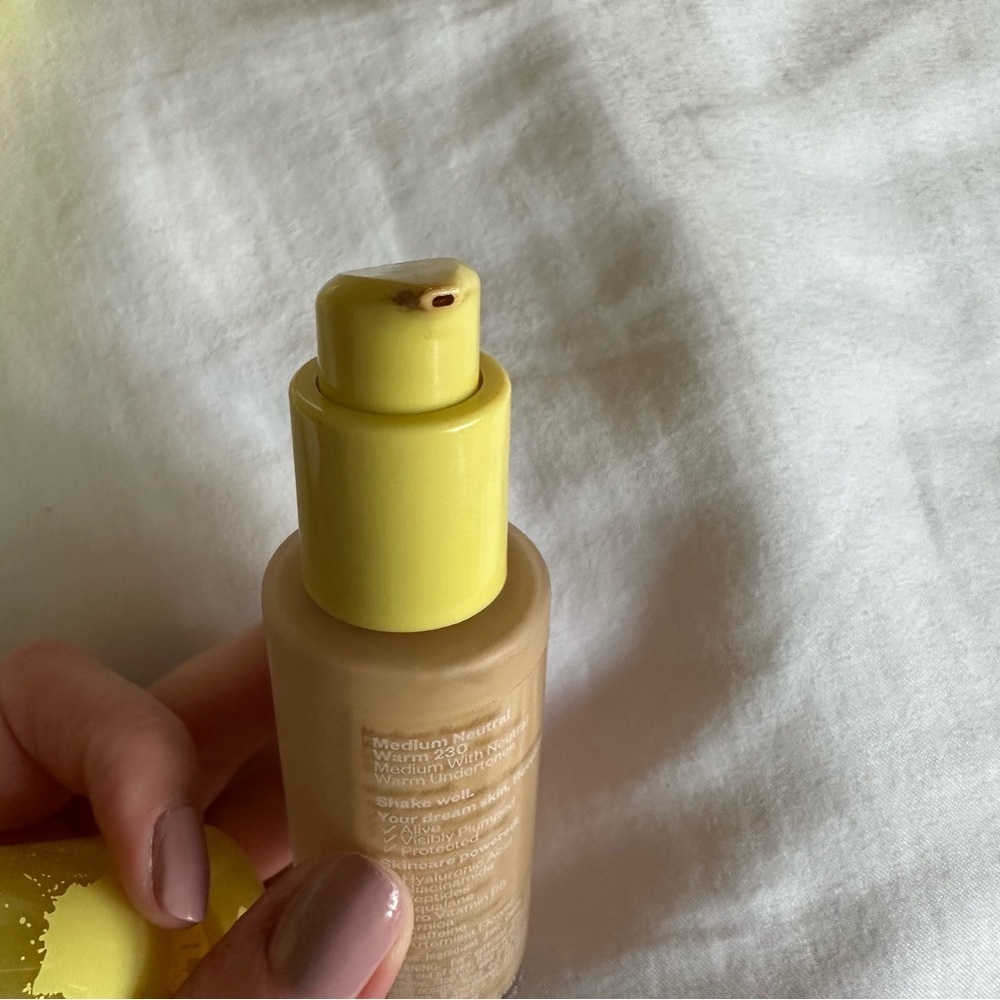 Kosas Revealer Skin-Improving Foundation - Picture 5 of 6